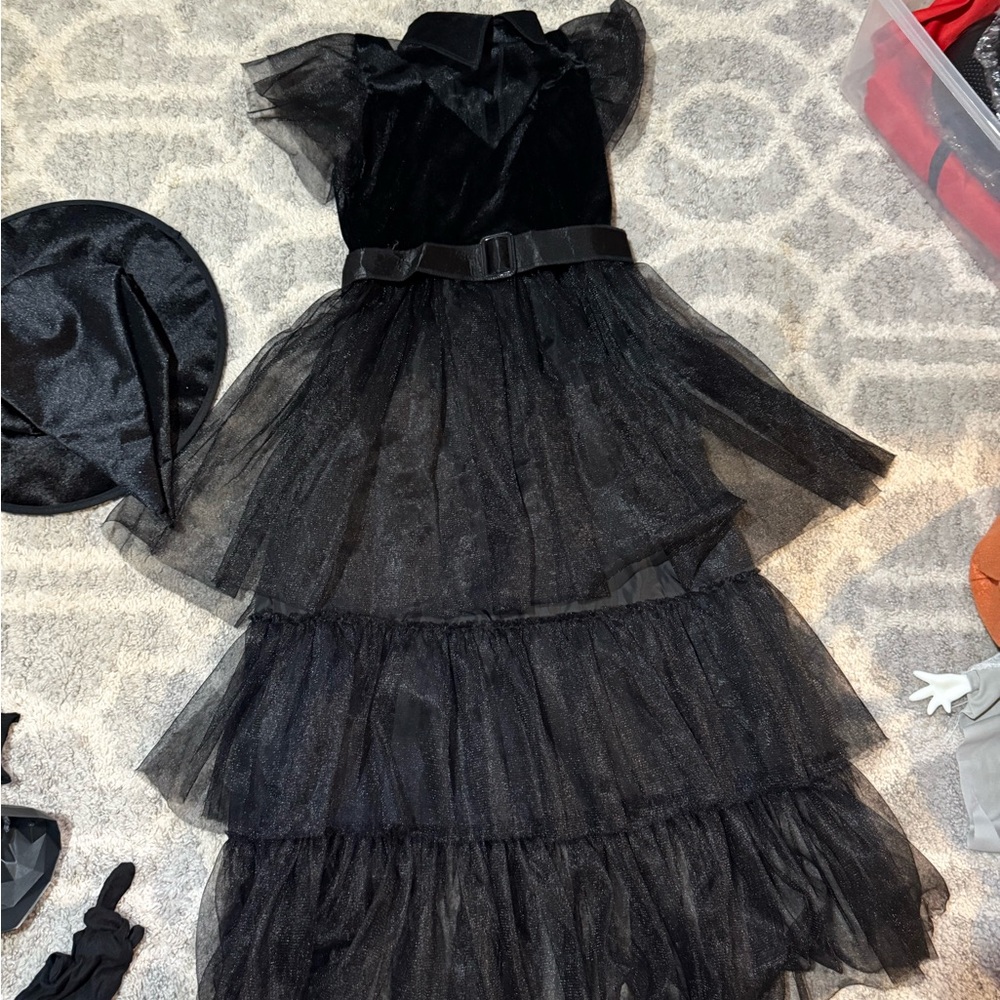 Target Black Witch Costume for Kids Medium 8/10